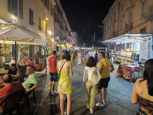 Festa della Birra, bilancio positivo per il Civ di Porto Maurizio: ora si guarda alla Notte Bianca Festa della Birra, bilancio positivo per il Civ di Porto Maurizio: ora si guarda alla Notte Bianca