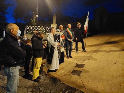 Aurigo, onorata la memoria di tutti i caduti per la Patria (foto)