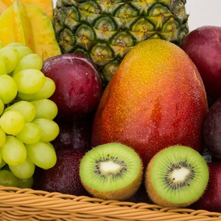 Frutta di stagione: perché sceglierla e quali sono i benefici Frutta di stagione: perché sceglierla e quali sono i benefici