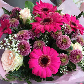 Il Mercato dei Fiori va controtendenza e regge bene all’emergenza Coronavirus: “L’esportazione va avanti, i prezzi reggono bene e il prodotto viene venduto tutto” Il Mercato dei Fiori va controtendenza e regge bene all’emergenza Coronavirus: “L’esportazione va avanti, i prezzi reggono bene e il prodotto viene venduto tutto”