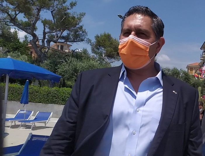 Giovanni Toti Giovanni Toti