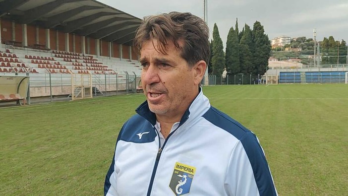 Calcio, serie D. Riolfo dopo la prima vittoria: “Questa squadra ha dimostrato maturità e cuore, ma serve aiuto, non possiamo continuare senza campi d’allenamento” Calcio, serie D. Riolfo dopo la prima vittoria: “Questa squadra ha dimostrato maturità e cuore, ma serve aiuto, non possiamo continuare senza campi d’allenamento”