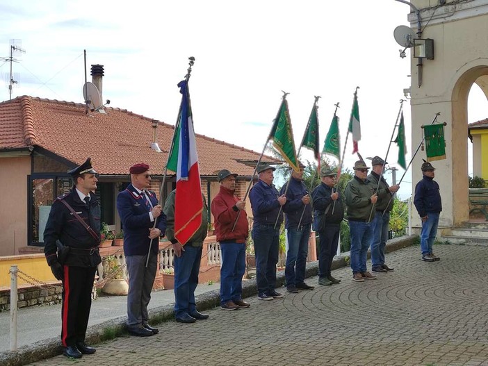 Pantasina: commemorata oggi la Giornata delle Forze Armate e dei Caduti di tutte le guerre (foto) Pantasina: commemorata oggi la Giornata delle Forze Armate e dei Caduti di tutte le guerre (foto)
