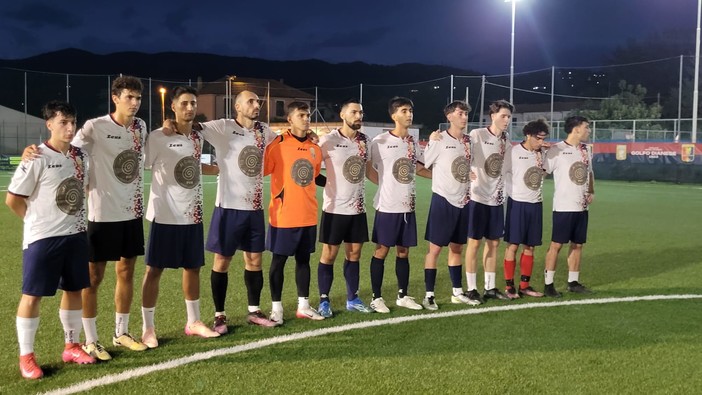CALCIO. Prima categoria. Golfodianese, esordio in trasferta ad Altare: campo pesante e avversario ostico