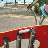 Parchetto della Giraffa a Imperia, nuovo atto di vandalismo: danneggiato ancora il gioco sonoro Parchetto della Giraffa a Imperia, nuovo atto di vandalismo: danneggiato ancora il gioco sonoro