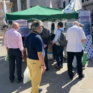 Domani in tutta la provincia ai gazebo della Lega le firme contro lo stop alle auto endotermiche