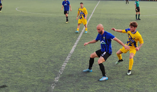 Calcio, l'Imperia raccoglie un solo punto in trasferta: sul campo della Voltrese finisce 0-0 Calcio, l'Imperia raccoglie un solo punto in trasferta: sul campo della Voltrese finisce 0-0