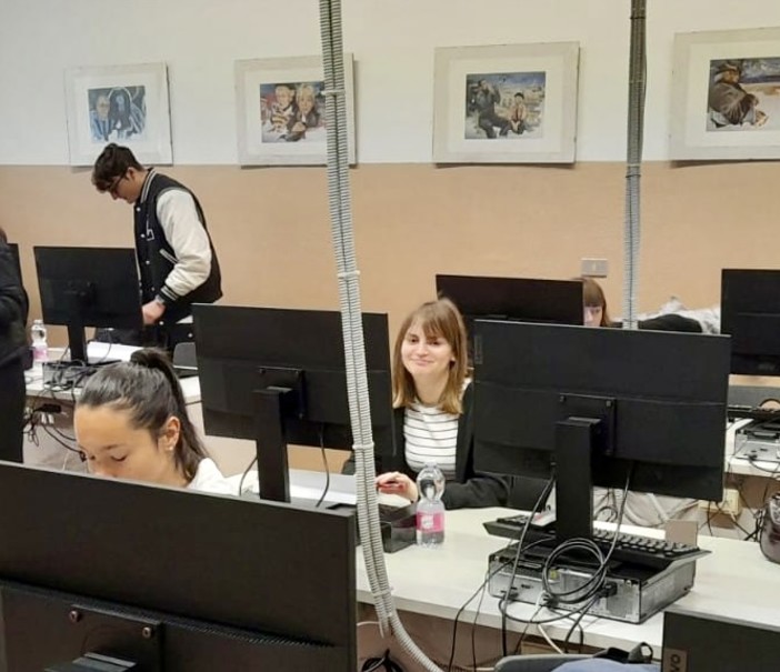 Imperia: studentessa del Ruffini in trasferta a Rimini per il concorso degli Istituti Tecnico Turistici Imperia: studentessa del Ruffini in trasferta a Rimini per il concorso degli Istituti Tecnico Turistici