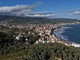 Turismo, primavera 2026: Imperia altalenante. Diano Marina e San Bartolomeo al Mare in crescita