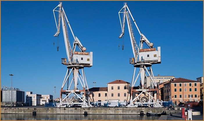 Svolta storica per Imperia. L’Agenzia delle dogane lascerà al Comune una parte delle aree doganali finora presenti nel porto di Oneglia Svolta storica per Imperia. L’Agenzia delle dogane lascerà al Comune una parte delle aree doganali finora presenti nel porto di Oneglia