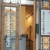 Mostra 'Moda e Ricami' alla Galleria 'Il Rondò' di Imperia