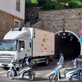 Imperia, allarme sull'illuminazione pubblica: il Partito democratico chiede interventi urgenti Imperia, allarme sull'illuminazione pubblica: il Partito democratico chiede interventi urgenti
