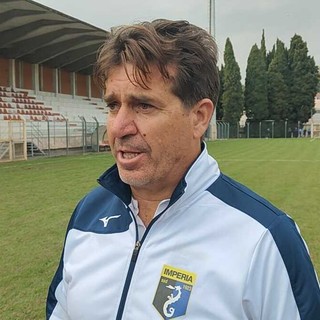 Calcio, serie D. Riolfo dopo la prima vittoria: “Questa squadra ha dimostrato maturità e cuore, ma serve aiuto, non possiamo continuare senza campi d’allenamento”