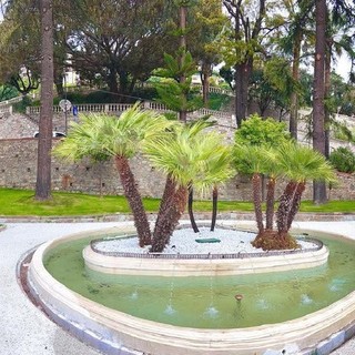 Imperia, la fontana dei Giardini Winter torna a zampillare dopo i lavori