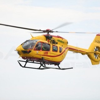 Mobilitazione di soccorsi a Chiusanico per 80enne rimasto incastrato sotto al suo trattore Mobilitazione di soccorsi a Chiusanico per 80enne rimasto incastrato sotto al suo trattore