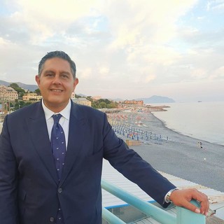 Green pass, Toti: "Dal Governo una scelta equilibrata. L'unica nota stonata resta la chiusura delle discoteche" Green pass, Toti: "Dal Governo una scelta equilibrata. L'unica nota stonata resta la chiusura delle discoteche"