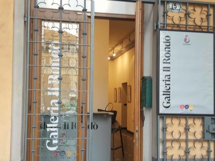 "Liberi di Esprimerci", alla Galleria il Rondò la mostra dei ragazzi della Fondazione Isah