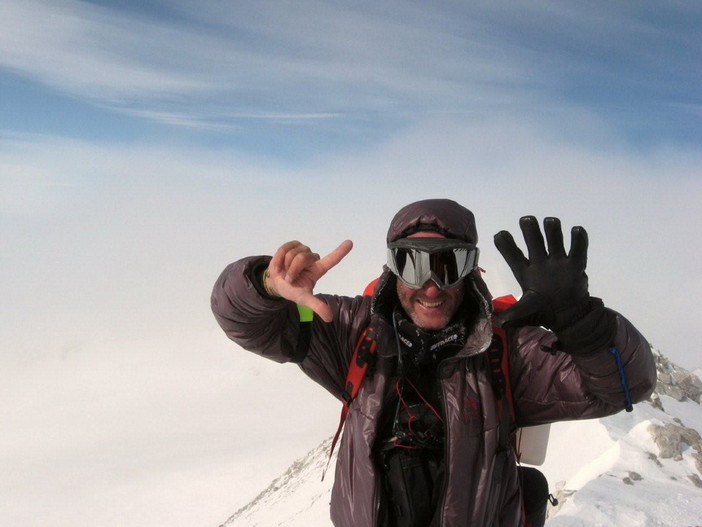 Dalla solidarietà all'alta quota, Lorenzo Gariano si prepara per una missione di aiuto e speranza in Nepal