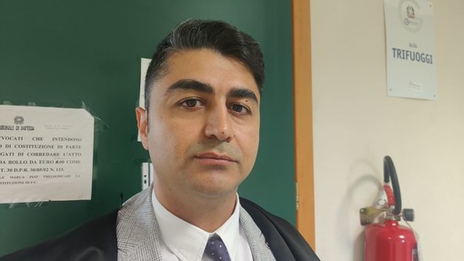 Muratore turco denuncia: “Un mio connazionale ha tentato di uccidermi a coltellate”