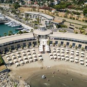 All'Hotel Riviera dei Fiori l’aperitivo con il neurologo Carlo Serrati (Video) All'Hotel Riviera dei Fiori l’aperitivo con il neurologo Carlo Serrati (Video)