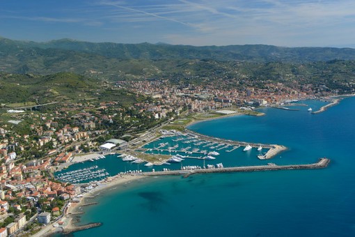 Qualità della vita 2025: Imperia in coda per anziani e giovani, risale per i bambini