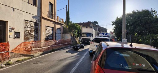 Incidente, scooter a terra in via Airenti a Caramagna