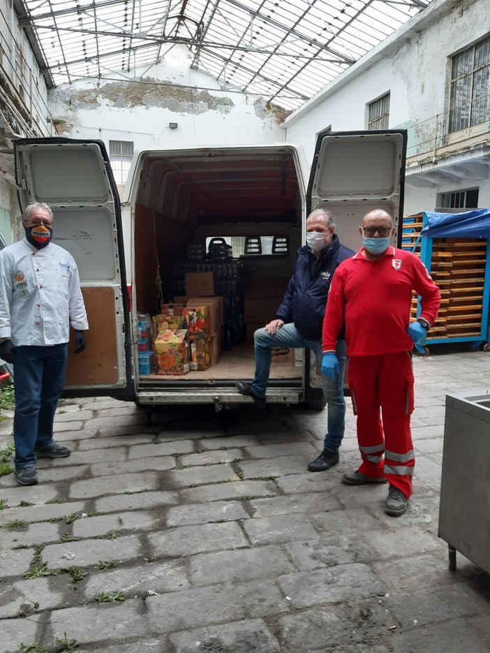 Ineja c'è anche nell'emergenza Coronavirus: in collaborazione con la CRI arrivano gli aiuti alla Caritas Ineja c'è anche nell'emergenza Coronavirus: in collaborazione con la CRI arrivano gli aiuti alla Caritas