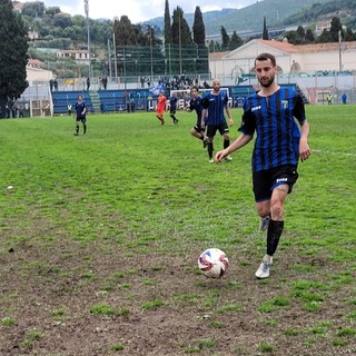 Pippo Scalzi in primo piano, i suoi guizzi potrebbero rivelarsi decisivi                                                                                                                     (Foto Flammia)