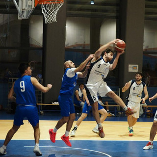 Basket: sconfitta di misura per l’Imperia contro la Pro Recco