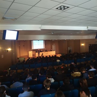 Imperia: venerdì prossimo alla Camera di Commercio una giornata di lavori di 'Smart City Lab' sul Pnrr Imperia: venerdì prossimo alla Camera di Commercio una giornata di lavori di 'Smart City Lab' sul Pnrr