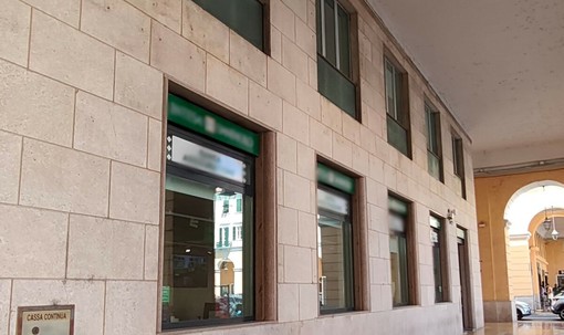 L’AMARCORD DEL SABATO. Rapina da film alla Banca Commerciale: malviventi in fuga L’AMARCORD DEL SABATO. Rapina da film alla Banca Commerciale: malviventi in fuga