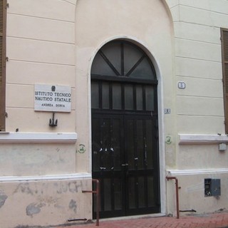 28 GIUGNO 1977. Strage di bocciati al Nautico. Il preside: &quot;La nostra scuola è giustamente selettiva&quot;