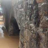 IL CASO. Nuova ciclabile, 'piove' nella galleria di via Martiri a Porto Maurizio (foto e video) IL CASO. Nuova ciclabile, 'piove' nella galleria di via Martiri a Porto Maurizio (foto e video)