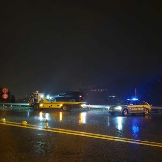 Inseguimento al casello di Imperia Est : quattro feriti