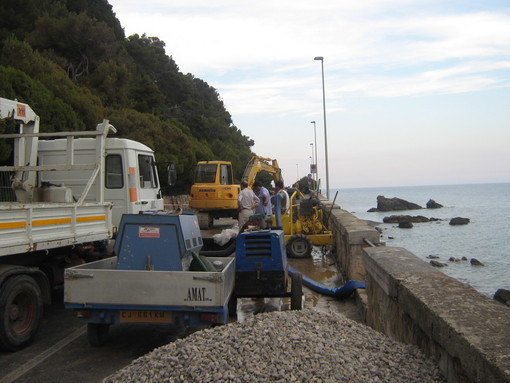 Imperia: rottura di una condotta del Roya alla Galeazza, operai al lavoro, sospesa l'erogazione nel dianese