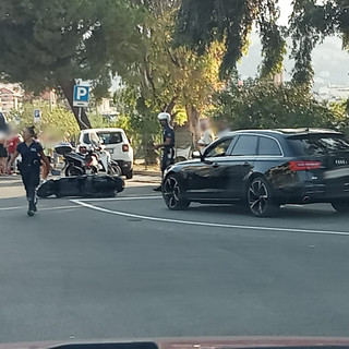 Imperia: incidente sul lungomare Vespucci, quattro mezzi coinvolti