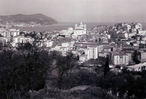 ACCADDE OGGI, 12 GENNAIO 1980. Raddoppiano i disoccupati I sindacati denunciano: “Troppe opere pubbliche ferme al palo” ACCADDE OGGI, 12 GENNAIO 1980. Raddoppiano i disoccupati I sindacati denunciano: “Troppe opere pubbliche ferme al palo”