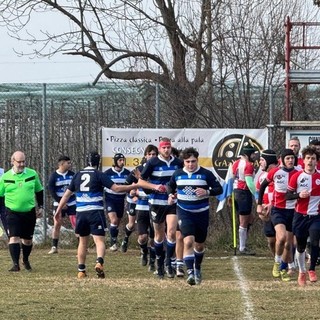 L'ingresso in campo delle squadre