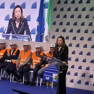 Concessioni autostradali: da Savona le garanzie del Ministro De Micheli &quot;Non indietreggiamo, tempi necessari per fare le cose per bene&quot; (Video)