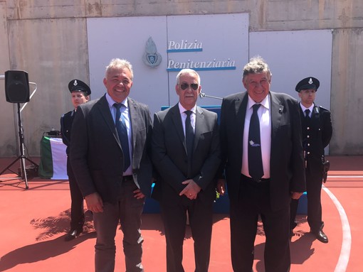 Sanremo: anche il Comitato San Giovanni di Imperia alla cerimonia per il 201° anno di fondazione del Corpo di Polizia Penitenziaria Sanremo: anche il Comitato San Giovanni di Imperia alla cerimonia per il 201° anno di fondazione del Corpo di Polizia Penitenziaria