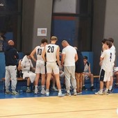 Basket, DR1. L’Imperia tiene alla  'Maggi': 80–69 al Golfo dei Poeti