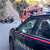 Incidente sulla provinciale 453 a Ranzo, auto si ribalta: ferita donna di 85 anni Incidente sulla provinciale 453 a Ranzo, auto si ribalta: ferita donna di 85 anni