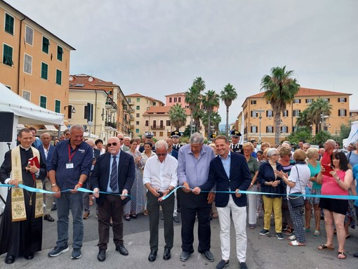 Taglio del nastro: Ineja dà ufficialmente il via all’estate imperiese Taglio del nastro: Ineja dà ufficialmente il via all’estate imperiese