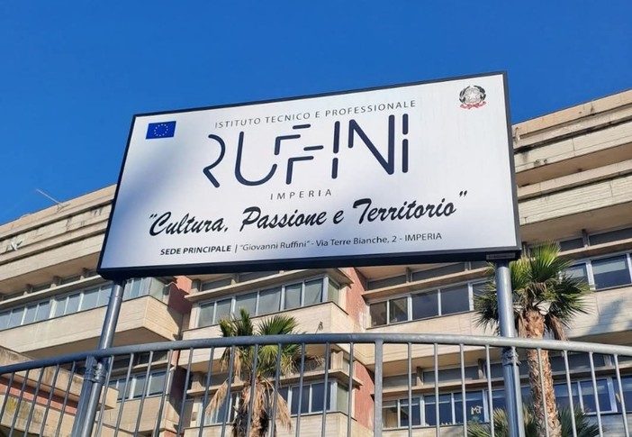Meningite al 'Ruffini' di Imperia: migliorano le condizioni della studentessa