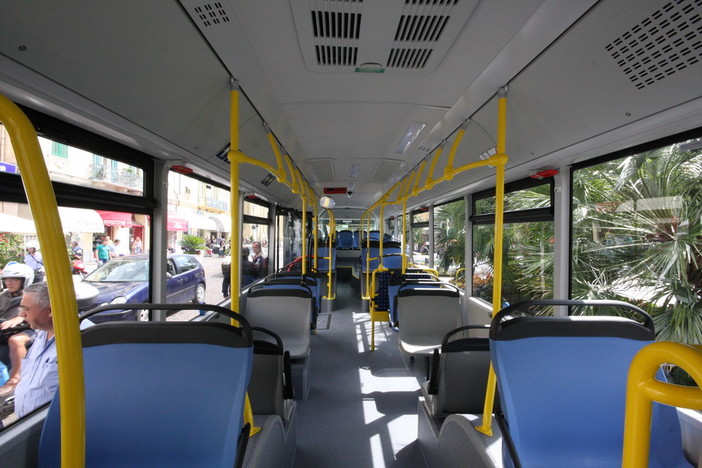 Primo giorno di scuola in Liguria: trasporto pubblico, nessuna criticità