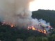 Chiusanico: vasto incendio boschivo nella zona di Sarola, sul Vvf e Volontari e in arrivo l'elicottero