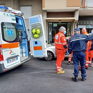 Diano Marina, auto investe ciclista sulla via Aurelia, ferito un 56enne