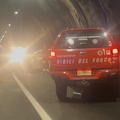 Incidente in galleria sulla Statale 28: sale a 7 il numero dei feriti