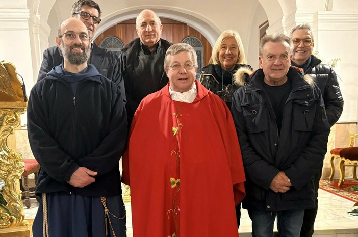 Incontro tra gli ex agenti della polizia locale tra memoria e amicizia Incontro tra gli ex agenti della polizia locale tra memoria e amicizia
