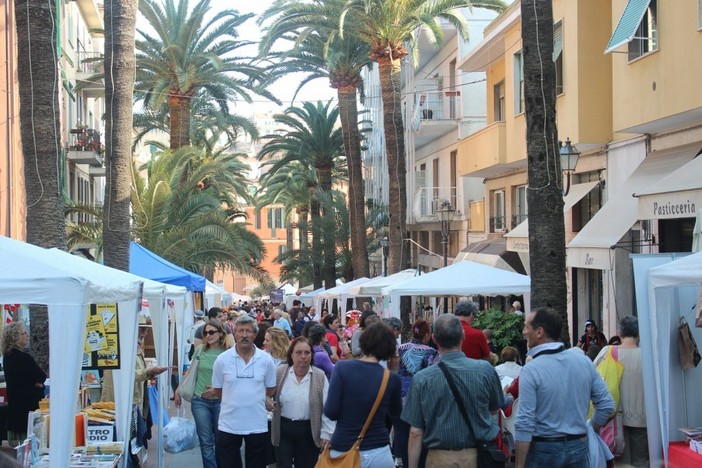 Festival Internazionale della Cultura Mediterranea - Fiera del Libro di Imperia